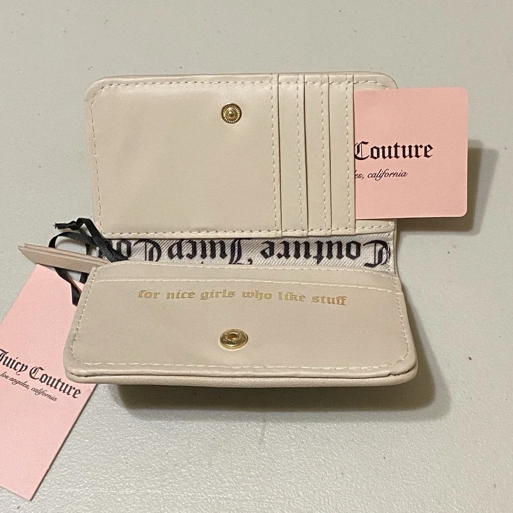 Juicy Couture Spring Fling Elongated Bifold‎ Black/Beige Wallet Credit Cards/IDs